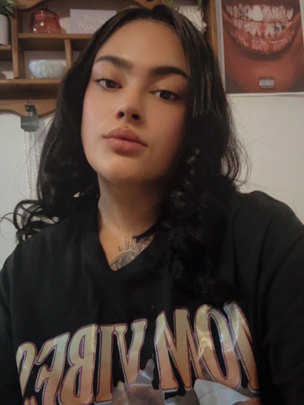 Meet your Posher, Alia